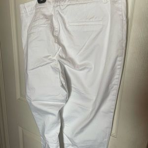 Summer White capris pants sz 15